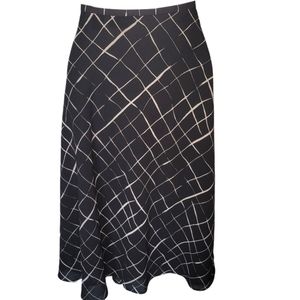 NY &Co Flowing Skirt Size 16